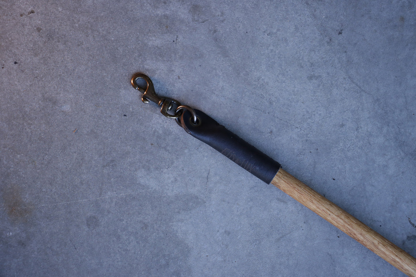 Sable Prey Wand - Black & Honey Brown