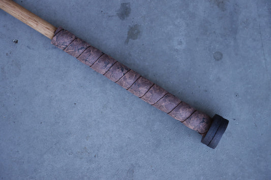 Margay Prey Wand - Oxblood & Brown Marble