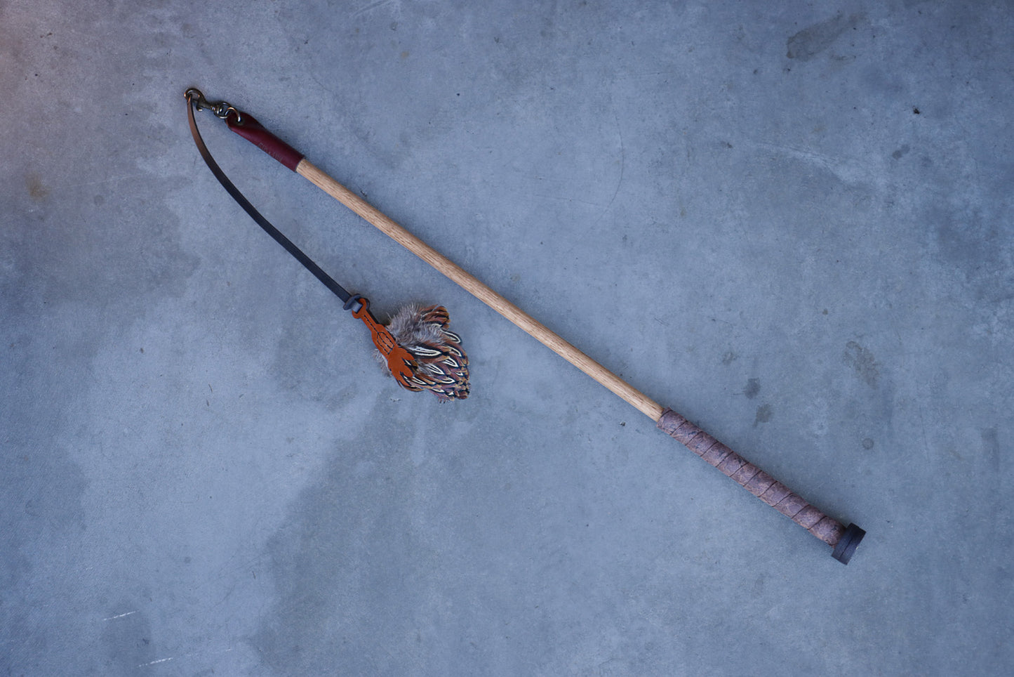 Margay Prey Wand - Oxblood & Brown Marble