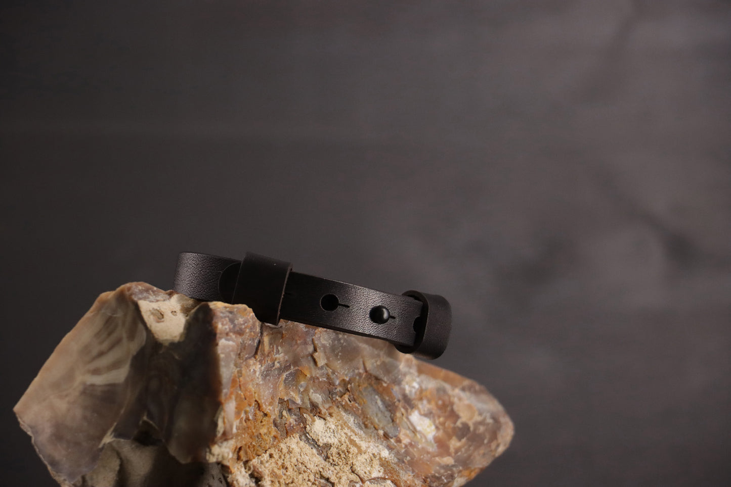 Classic Breakaway Collar - Black With Black