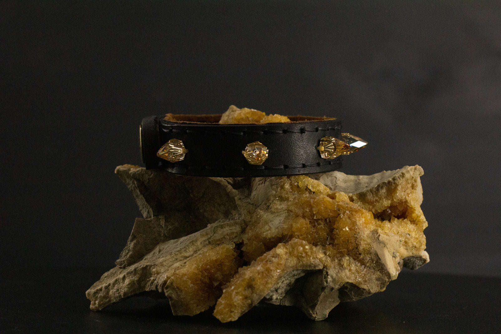 Simply Breakaway Champagne Crystal Spike Collar - Black with Brown Lining & Black Stitching