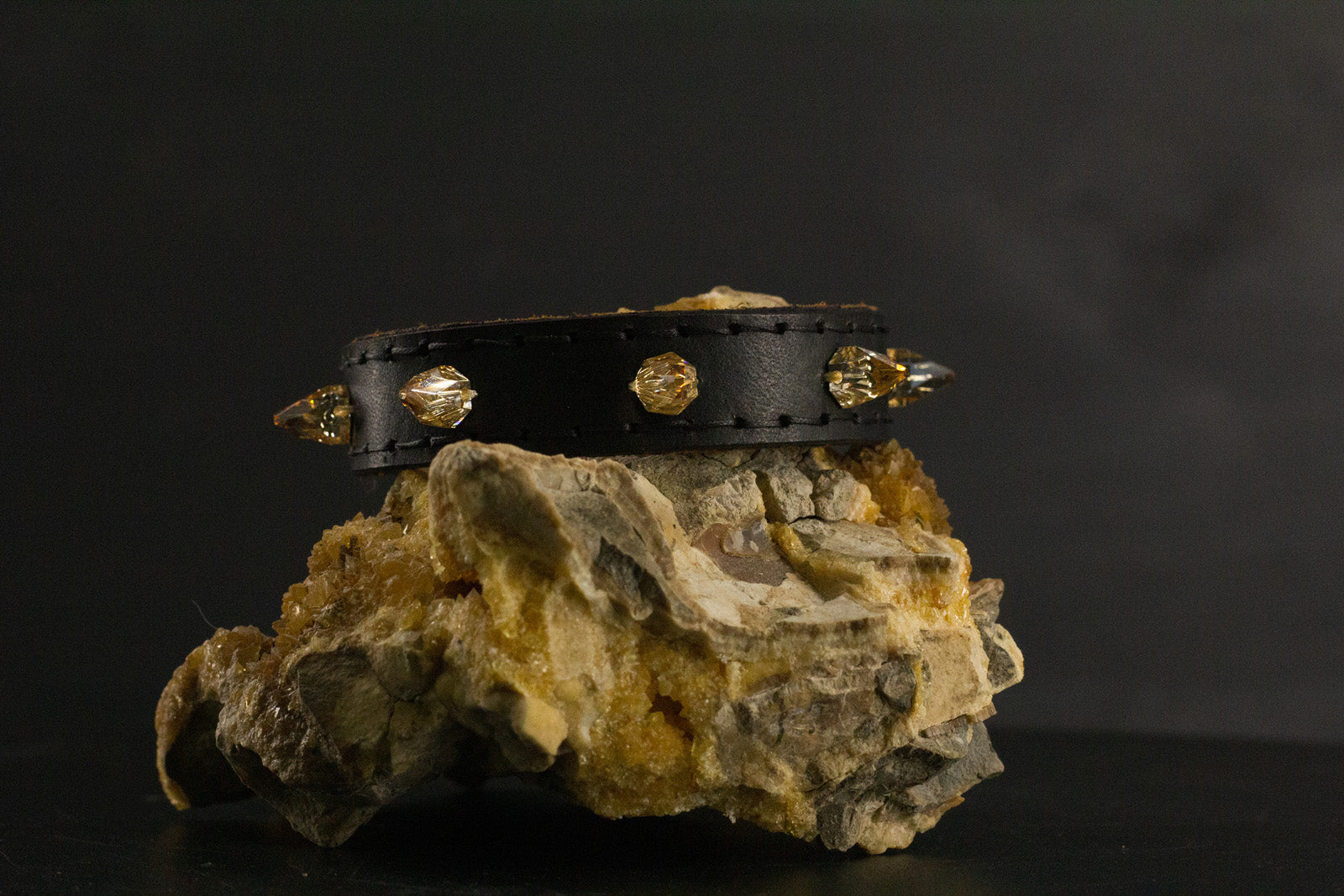 Simply Breakaway Champagne Crystal Spike Collar - Black with Brown Lining & Black Stitching