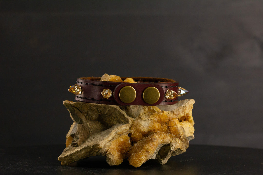 Simply Breakaway Champagne Crystal Spike Collar - Oxblood with Brown Lining & Black Stitching