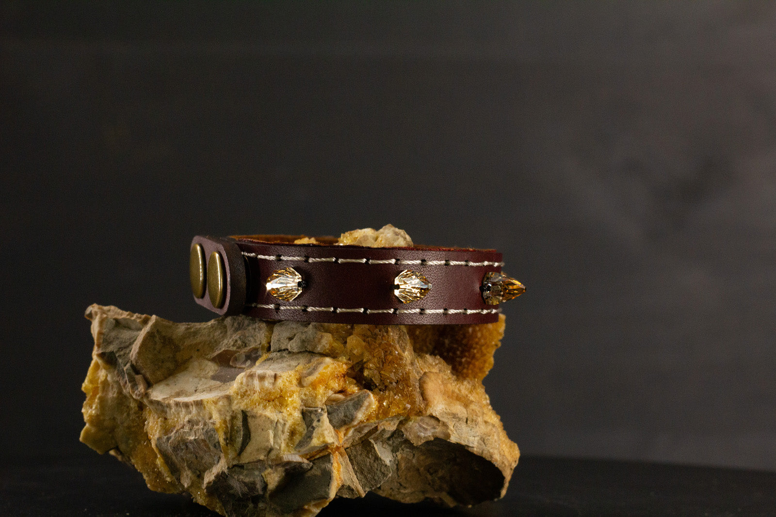 Simply Breakaway Champagne Crystal Spike Collar - Oxblood with Brown Lining & Cream Stitching