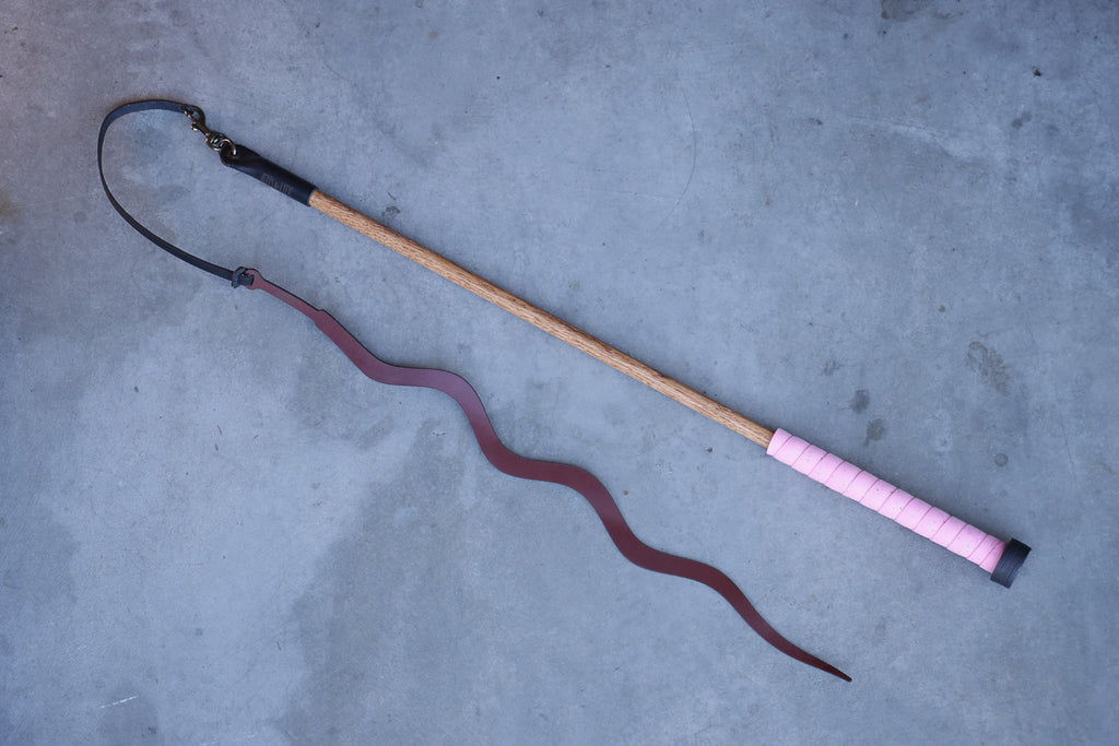 Cheshire Prey Wand - Black & Pink