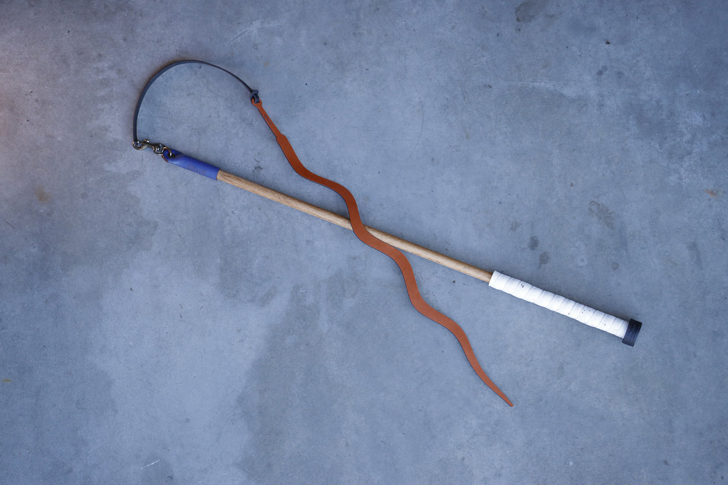Irbis Prey Wand - Cobalt & White