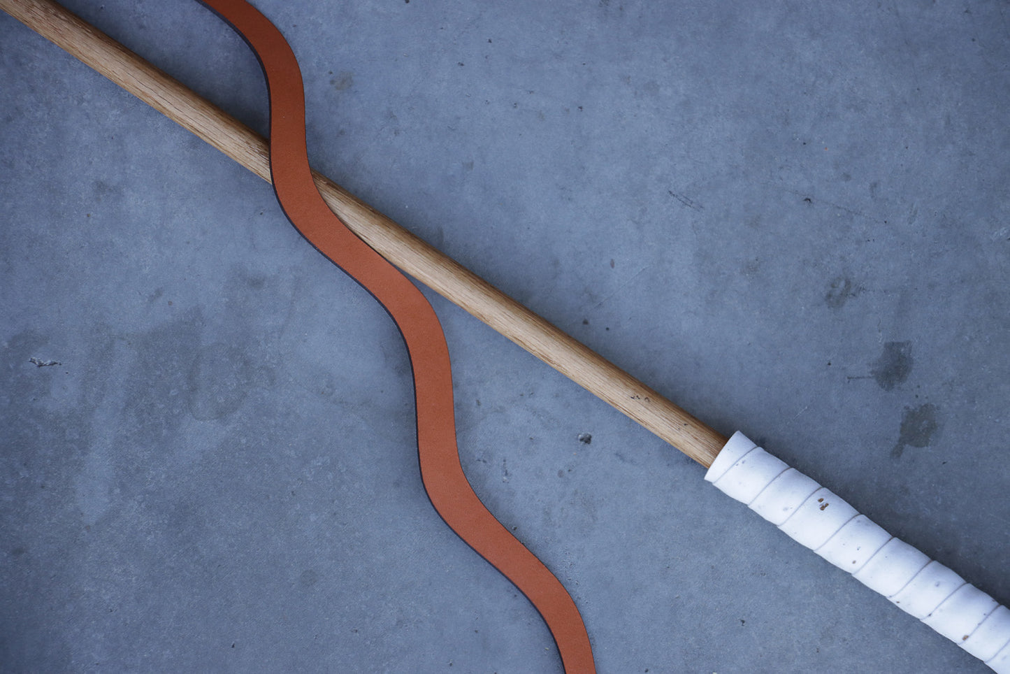 Irbis Prey Wand - Cobalt & White